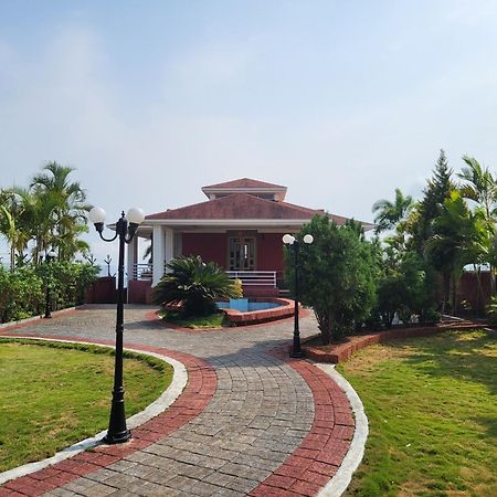 Paras Holiday Home Satara Extérieur photo