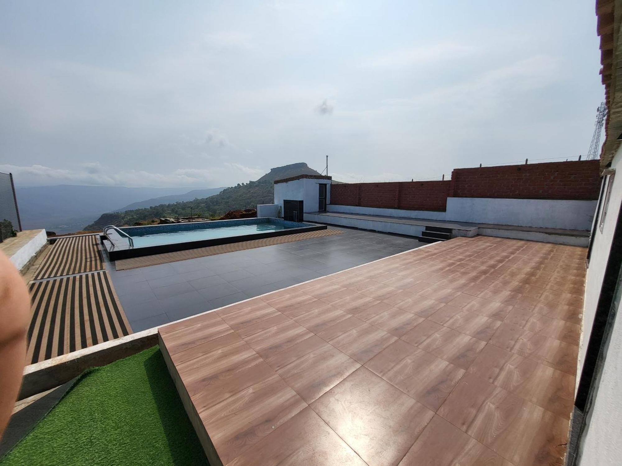 Paras Holiday Home Satara Extérieur photo